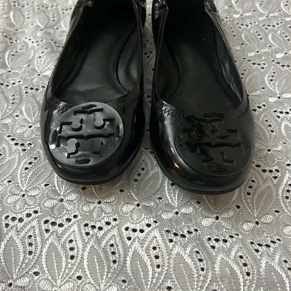 Tory Burch Black Leather Loafers Flats - Picture 2 of 7